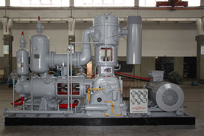 PET吹瓶水冷全無油空壓機(jī)站